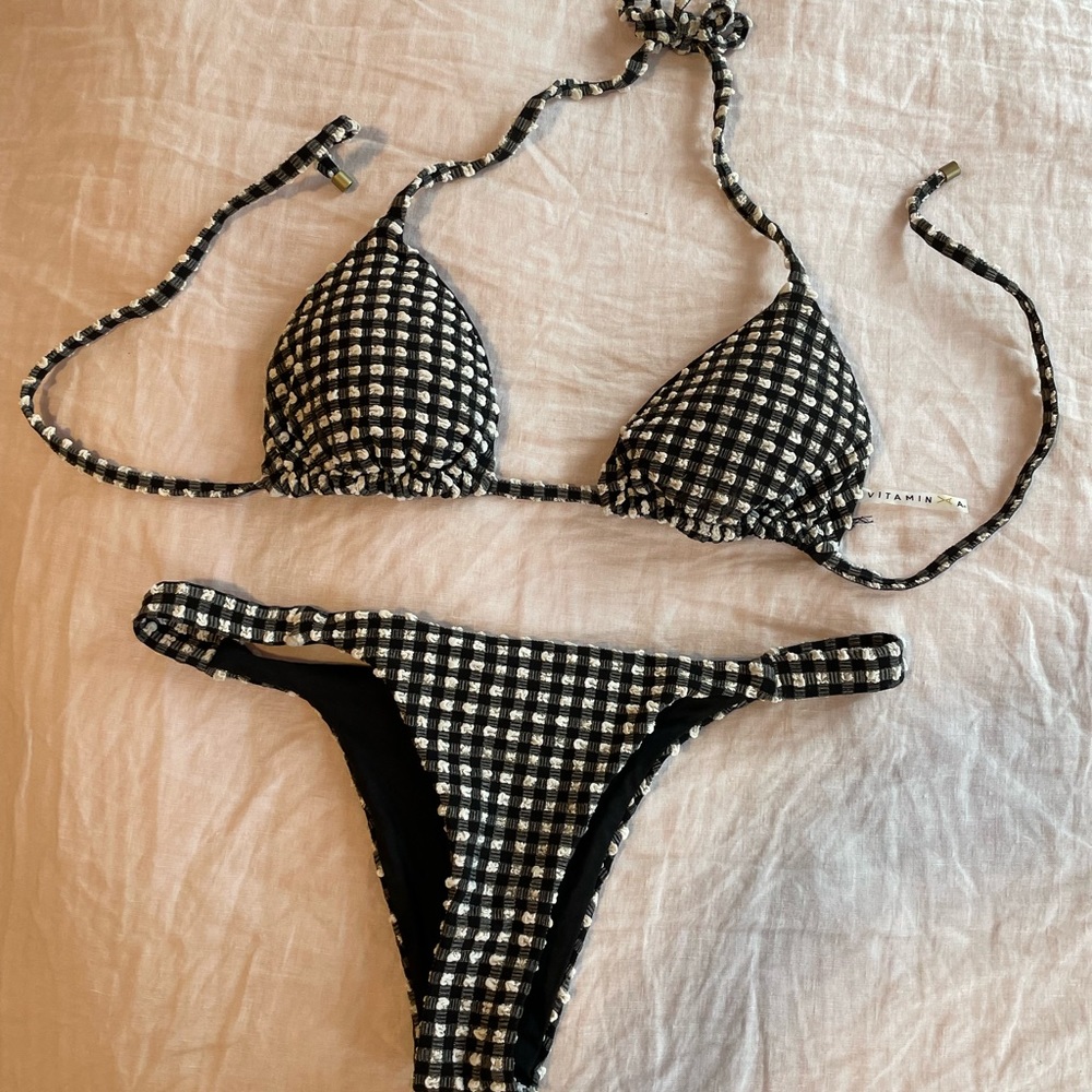 Vitamin A Swim - Gia Triangle Top and California High Leg bottom
